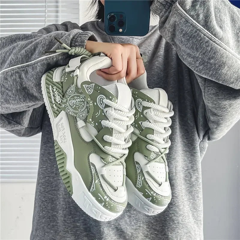 Platform Sneakers for Men Trend Design Graffiti Skateboard