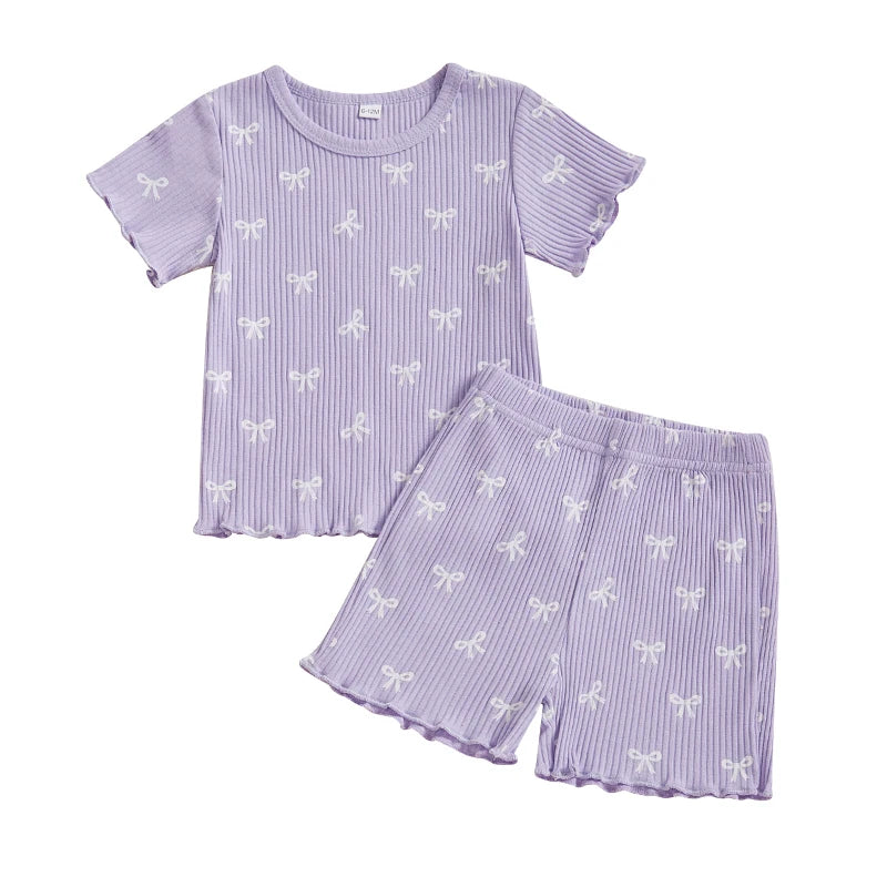 Adorable Infant Girl Ruffle Sleeve Shirt and Shorts Set with Bow