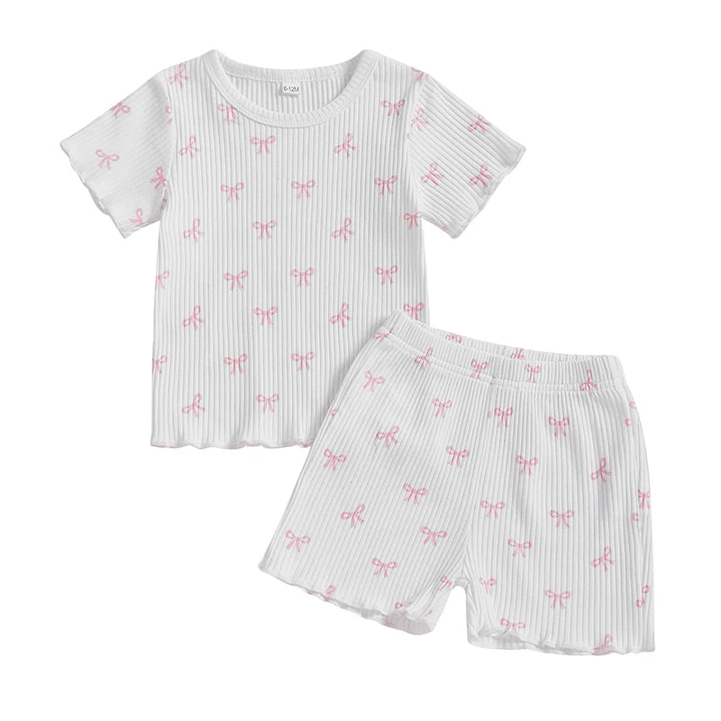 Adorable Infant Girl Ruffle Sleeve Shirt and Shorts Set with Bow