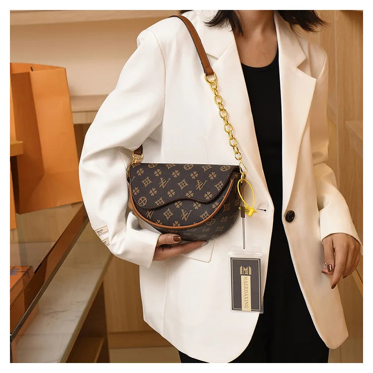 Fashion Women'S Saddle Bag Elegant Ladies Top Handbag Large Capacity