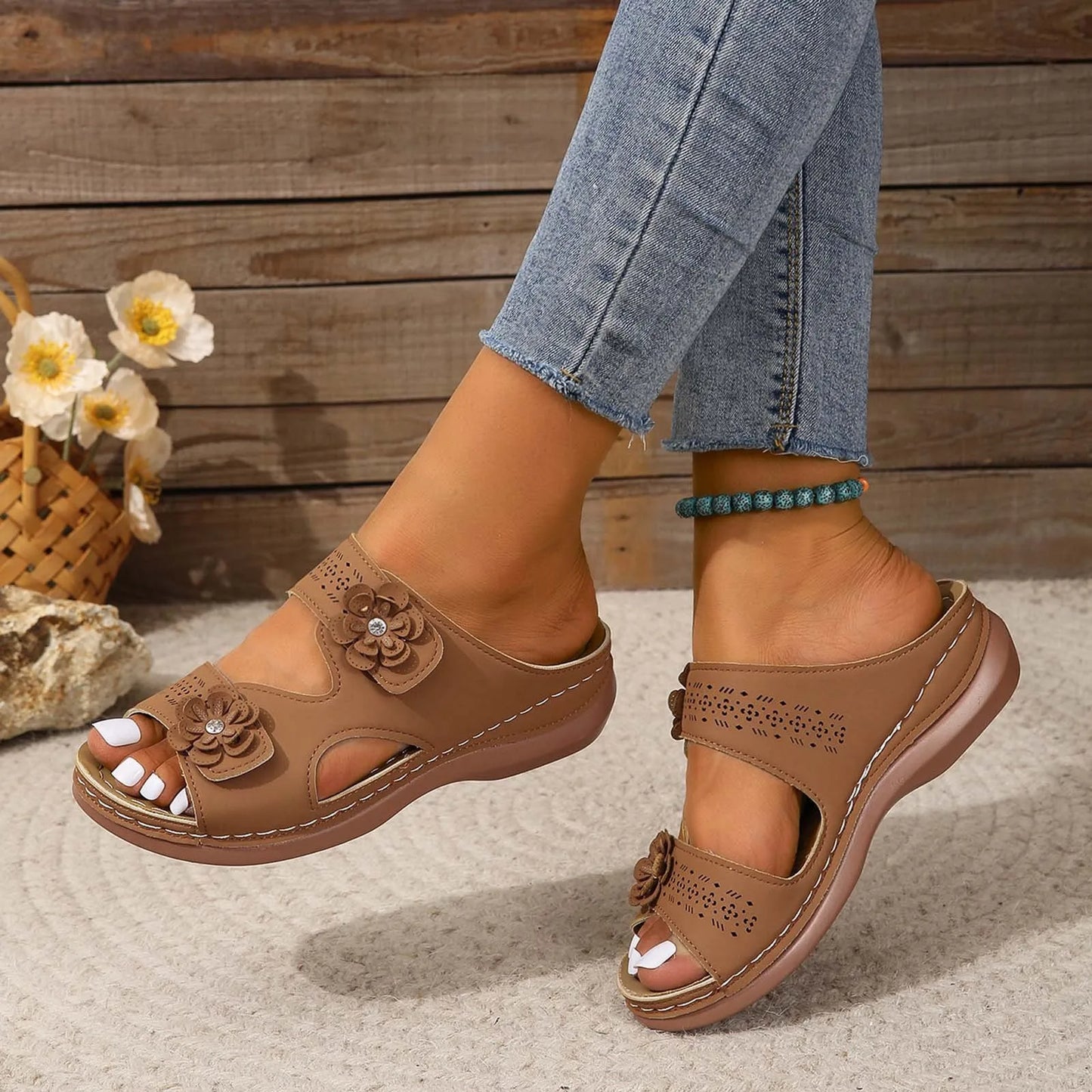 Ladies Summer Fashion Sandals Solid Color Hollow Hook Loop Casual