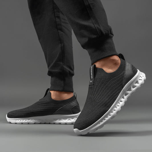 Men Walking Shoes Casual Breathable Slip On Sneakers Man Outdoor Soft Lightweight Black